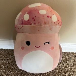 NWT 8 inch Molly the Mushroom squishmallow
